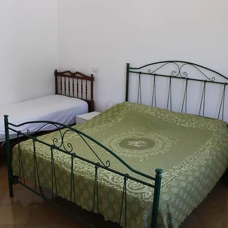 Lu Rusciu Te Lu Mare * Torre Inserraglio